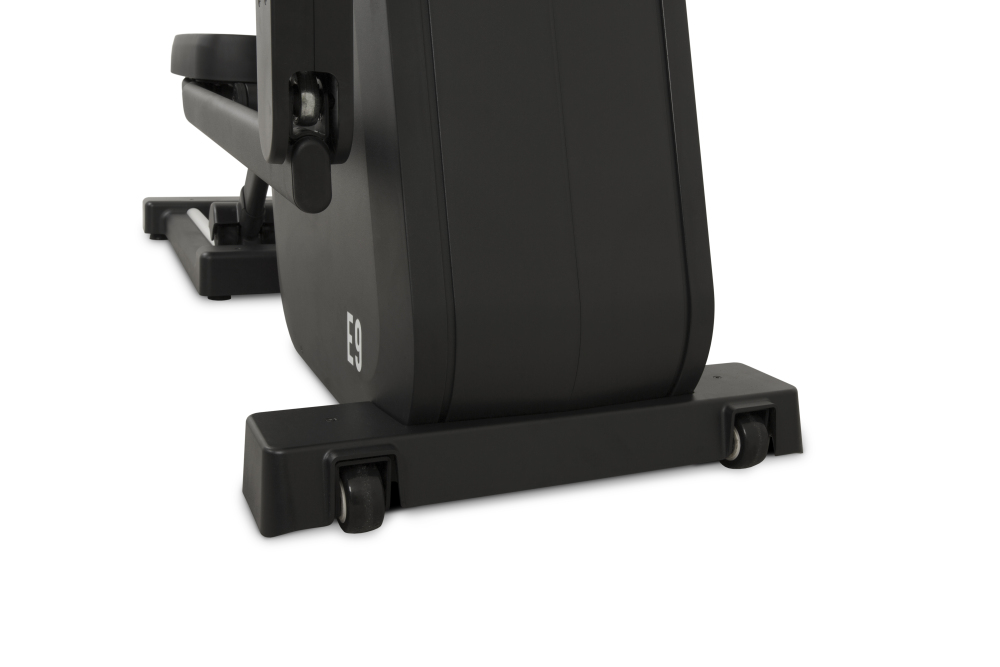 Newton Fitness E9 Crosstrainer Commercial Black Series