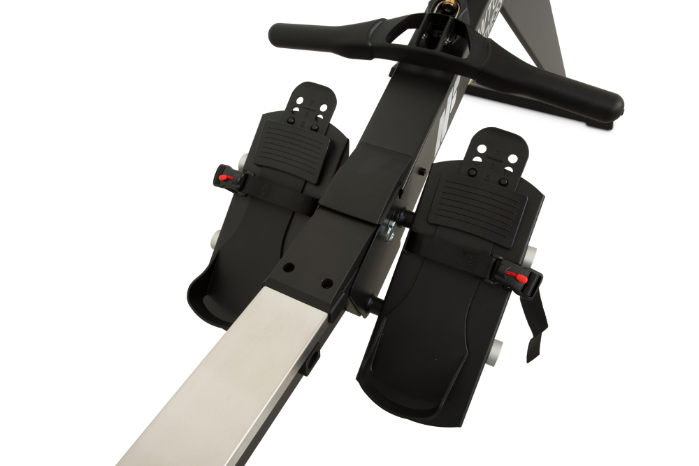 Newton Fitness Black Series BLK-800BT Pro Rowing Machine