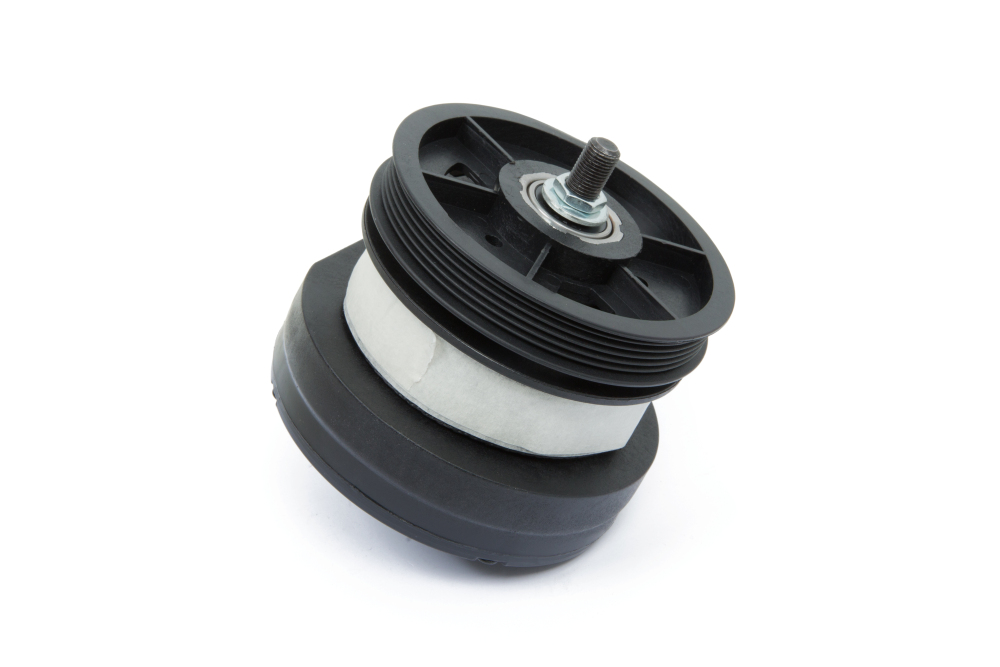 Newton Fitness AR Clutch