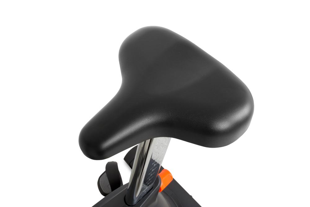 Newton Fitness U6 Upright Bike