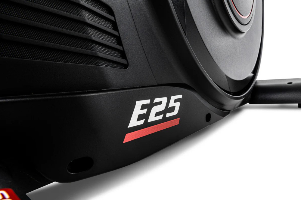 Sole Fitness E25 Crosstrainer
