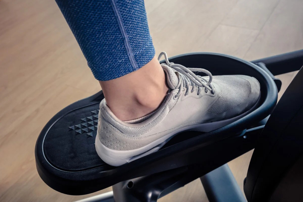 Sole Fitness E25 Crosstrainer